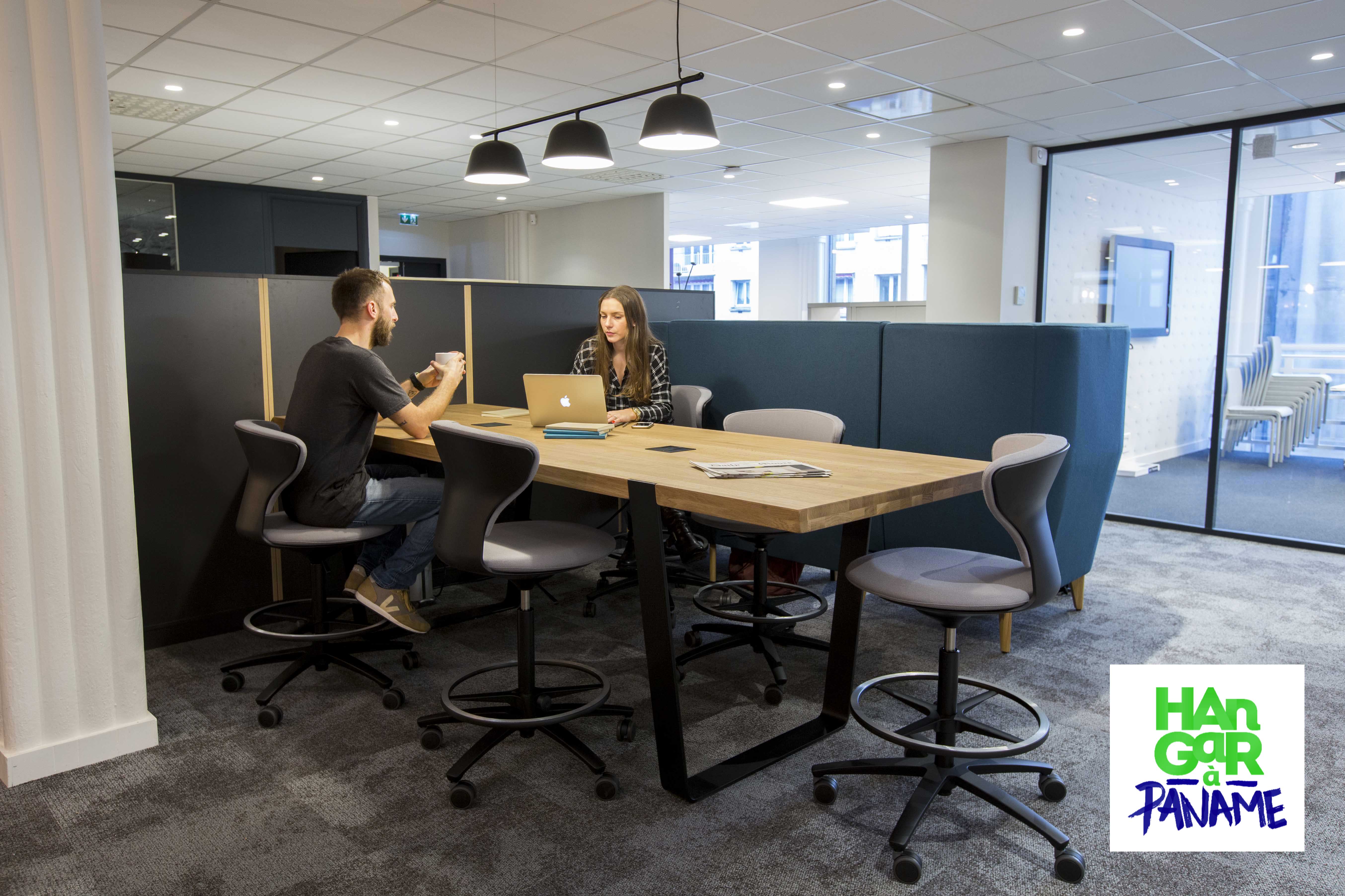 Comment les bureaux peuvent faciliter le travail collaboratif